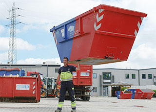 Container Becker Gelände
